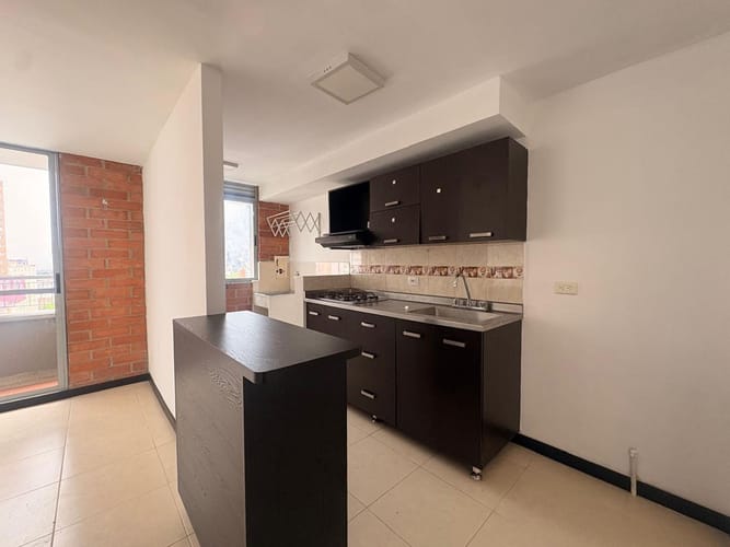 Apartamento de 3 alcobas en arriendo en San Rafael, Sabaneta, 70 m² · foto 3 de 13