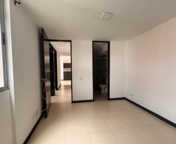 Apartamento de 3 alcobas en arriendo en San Rafael, Sabaneta, 70 m² · foto 10 de 13