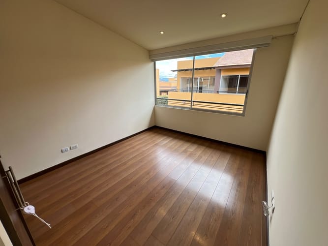 Casa de 4 alcobas en venta en Chuntame, Cajicá, 260 m² · foto 21 de 24