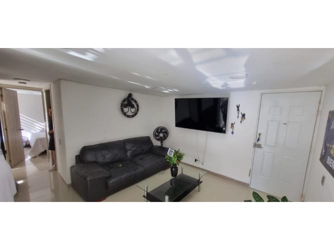 Apartamento de 3 alcobas en venta en Centro, Bello, 65 m² · foto 10 de 23