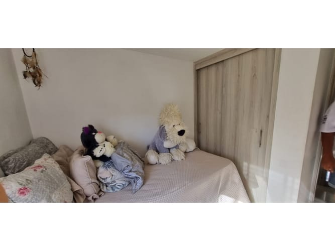 Apartamento de 3 alcobas en venta en Centro, Bello, 65 m² · foto 16 de 23