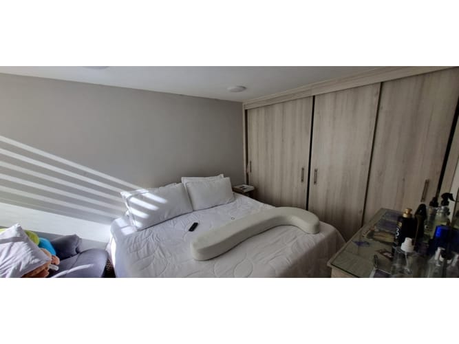 Apartamento de 3 alcobas en venta en Centro, Bello, 65 m² · foto 18 de 23