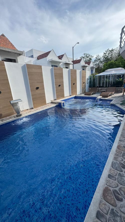 Casa de 5 alcobas en venta en Girardot, Girardot, 310 m² · foto 4 de 24