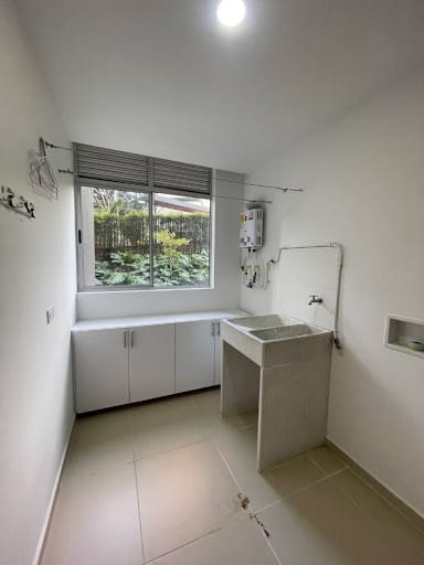 Apartamento de 2 alcobas en arriendo en Sabaneta Real, Sabaneta, 65 m² · foto 11 de 12