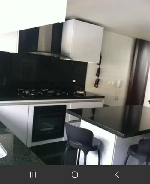 Casa de 3 alcobas en venta en Bosques Del Marques, Bogotá, 262 m² · foto 4 de 5