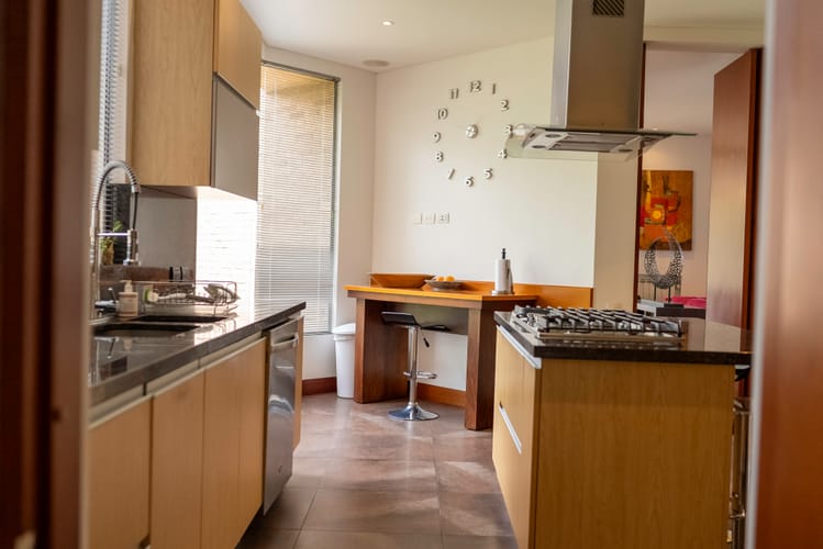 Apartamento de 4 alcobas en venta en Cerros De Suba, Bogotá, 275 m² · foto 6 de 24