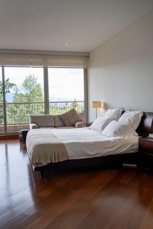 Apartamento de 4 alcobas en venta en Cerros De Suba, Bogotá, 275 m² · foto 11 de 24