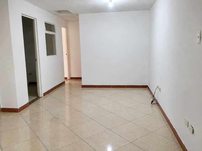 Casa de 5 alcobas en venta en Santa Barbara, Bogotá, 246 m² · foto 3 de 11