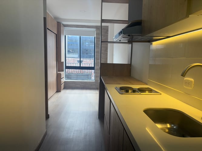 Apartaestudio en venta en Santa Barbara, Bogotá, 17 m² · foto 2 de 18