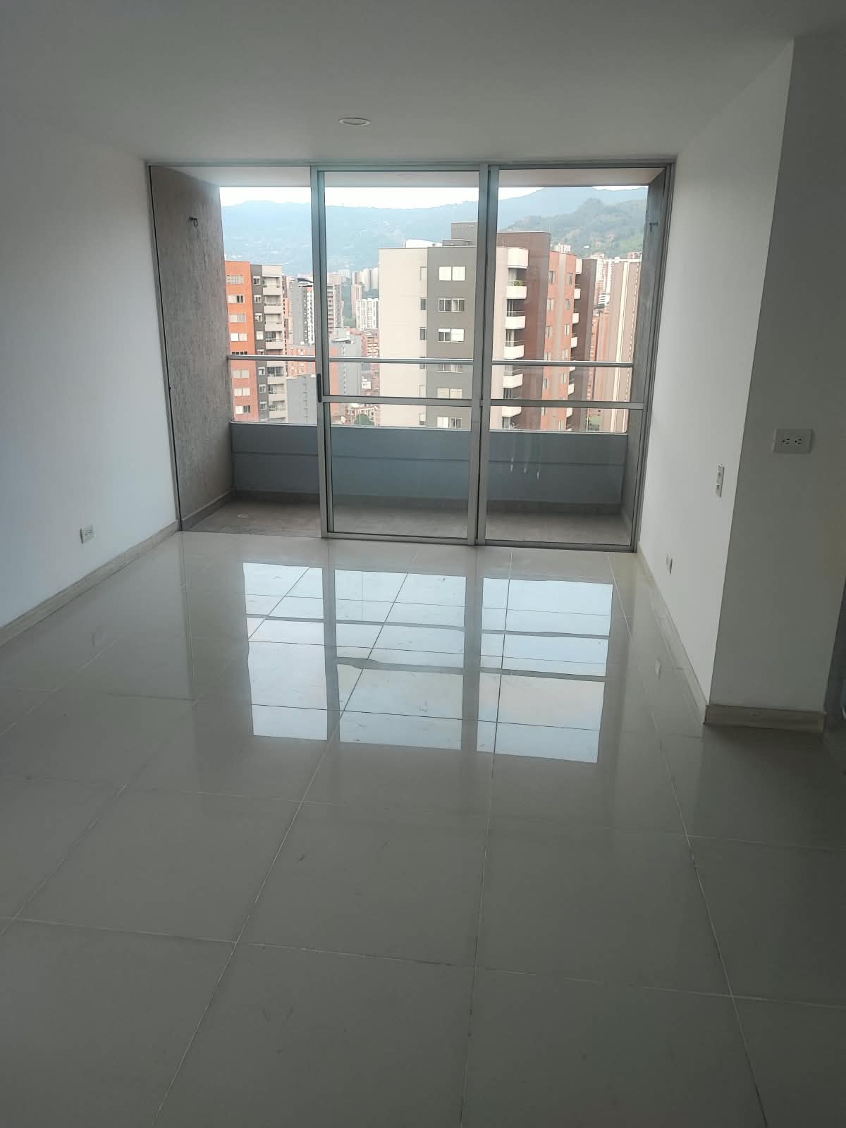 Apartamento en Venta en Monteazul, Sabaneta