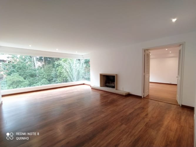 Apartamento de 3 alcobas en arriendo en Bosques Del Marques, Bogotá, 213 m² · foto 2 de 24