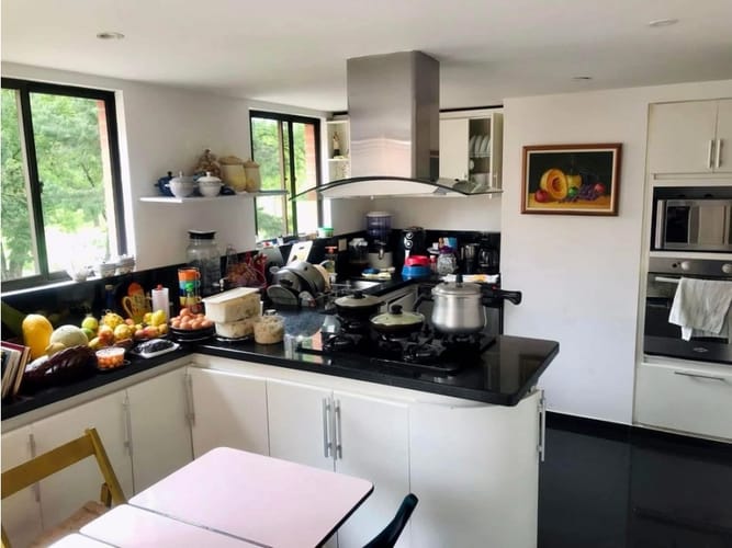 Apartamento de 3 alcobas en venta en La Calleja, Bogotá, 220 m² · foto 5 de 12