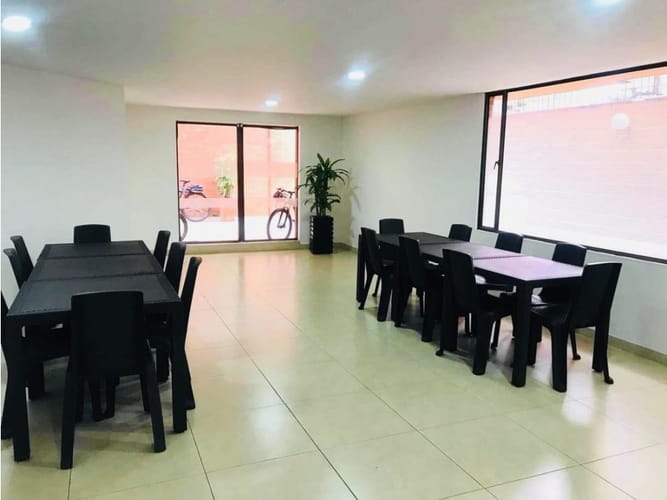 Apartamento de 3 alcobas en venta en La Calleja, Bogotá, 220 m² · foto 12 de 12