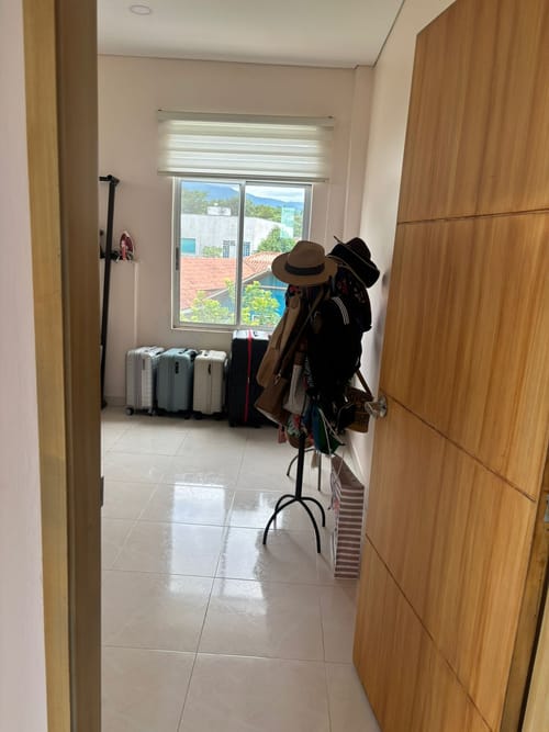 Casa de 5 alcobas en venta en Granjas Forestales Balmoral, Villavicencio, 450 m² · foto 9 de 16