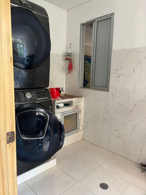 Casa de 5 alcobas en venta en Granjas Forestales Balmoral, Villavicencio, 450 m² · foto 15 de 16