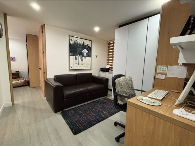 Apartamento de 3 alcobas en venta en Santa Barbara, Bogotá, 143 m² · foto 11 de 16