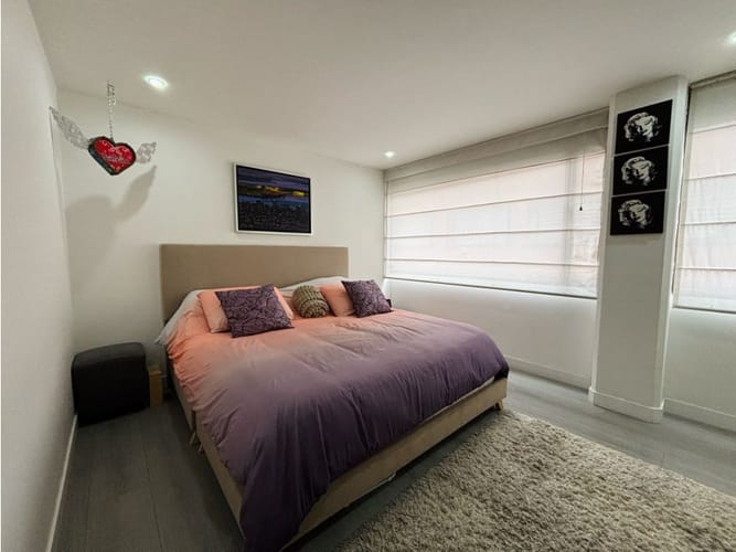 Apartamento de 3 alcobas en venta en Santa Barbara, Bogotá, 143 m² · foto 12 de 16