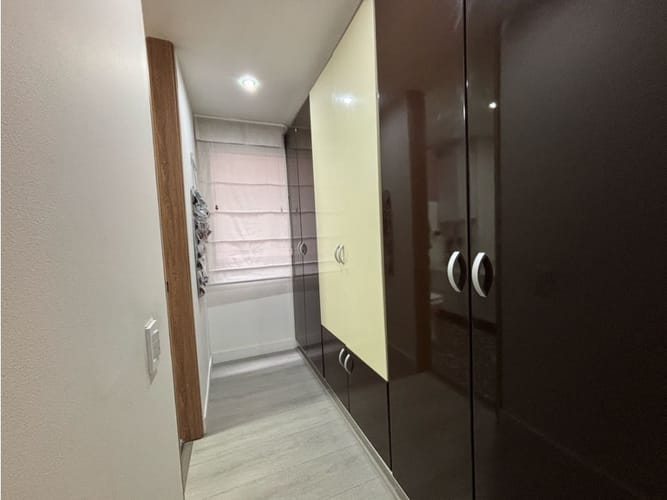 Apartamento de 3 alcobas en venta en Santa Barbara, Bogotá, 143 m² · foto 15 de 16