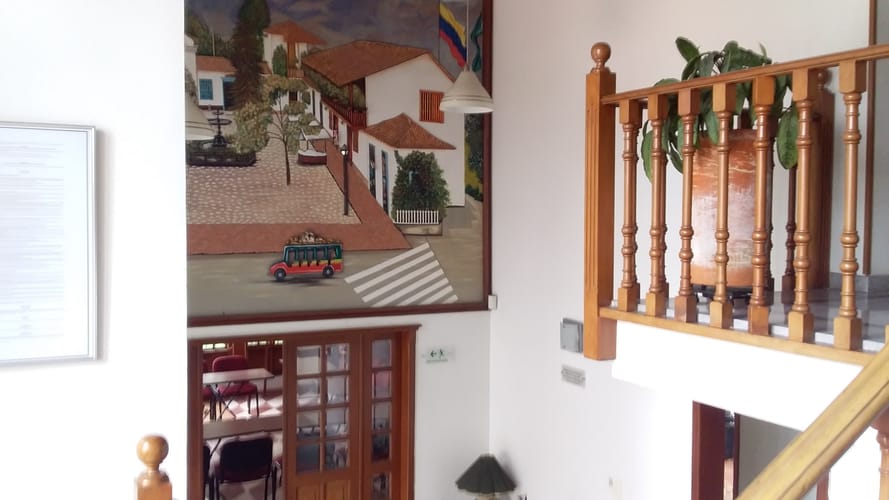 Casa de 6 alcobas en venta en Cedritos, Bogotá, 400 m² · foto 19 de 20