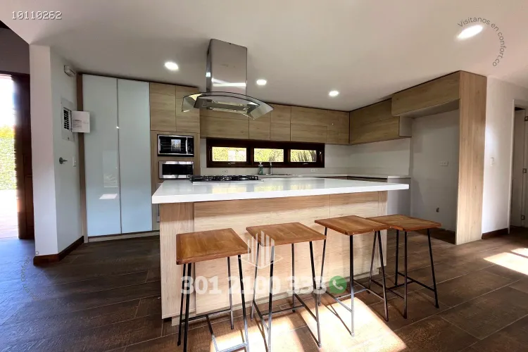Casa de 3 alcobas en venta en Loma Del Escobero, El Retiro, 210 m² · foto 4 de 24