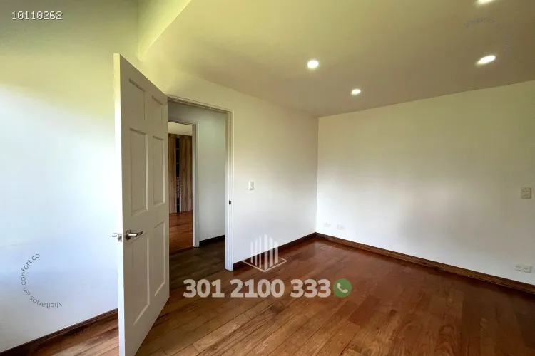 Casa de 3 alcobas en venta en Loma Del Escobero, El Retiro, 210 m² · foto 8 de 24