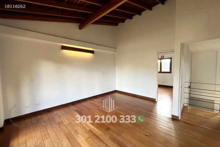 Casa de 3 alcobas en venta en Loma Del Escobero, El Retiro, 210 m² · foto 14 de 24