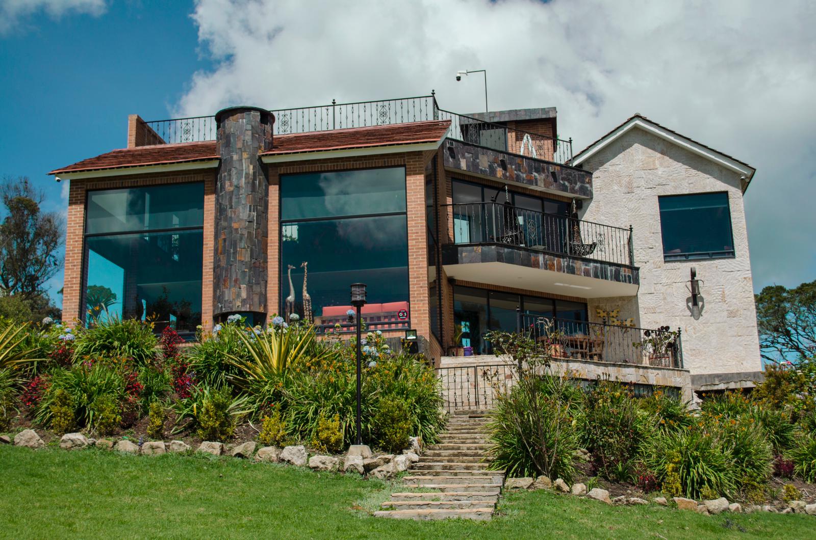 House for rent in Yerbabuena, Chía