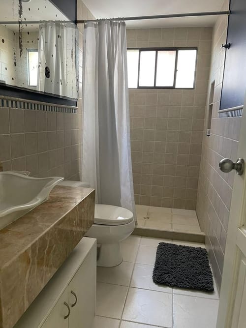 Apartamento de 3 alcobas en venta en Bocagrande, Cartagena, 144 m² · foto 8 de 15