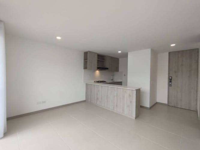Apartamento de 3 alcobas en arriendo en Simon Bolivar, Itagüí, 83 m² · foto 7 de 24