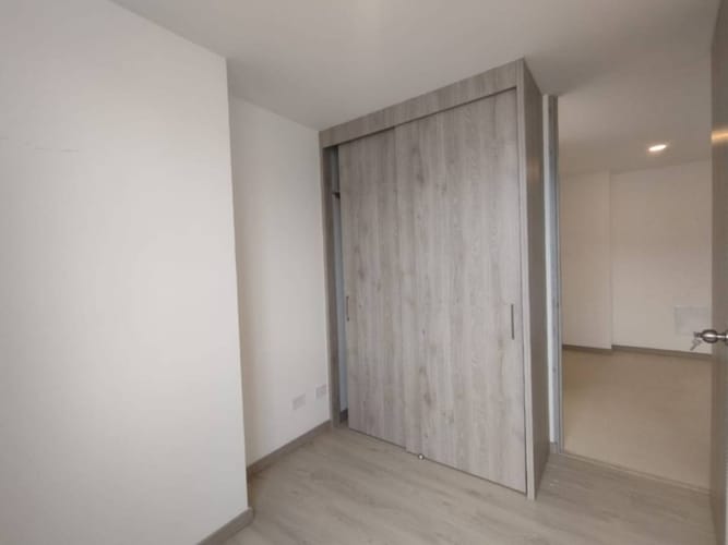Apartamento de 3 alcobas en arriendo en Simon Bolivar, Itagüí, 83 m² · foto 15 de 24
