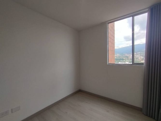 Apartamento de 3 alcobas en arriendo en Simon Bolivar, Itagüí, 83 m² · foto 20 de 24