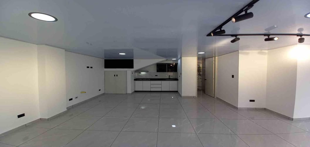 Local en arriendo en El Centro, Manizales, 50 m² · foto 2 de 8