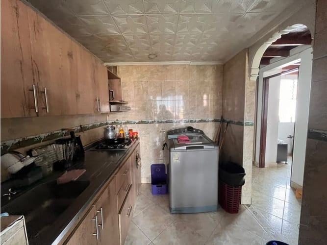 Apartamento de 4 alcobas en venta en Santa Lucia, Medellín, 87 m² · foto 3 de 24
