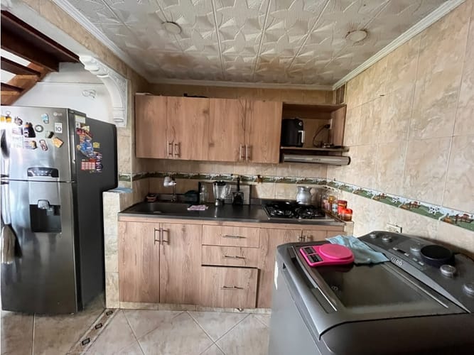 Apartamento de 4 alcobas en venta en Santa Lucia, Medellín, 87 m² · foto 4 de 24