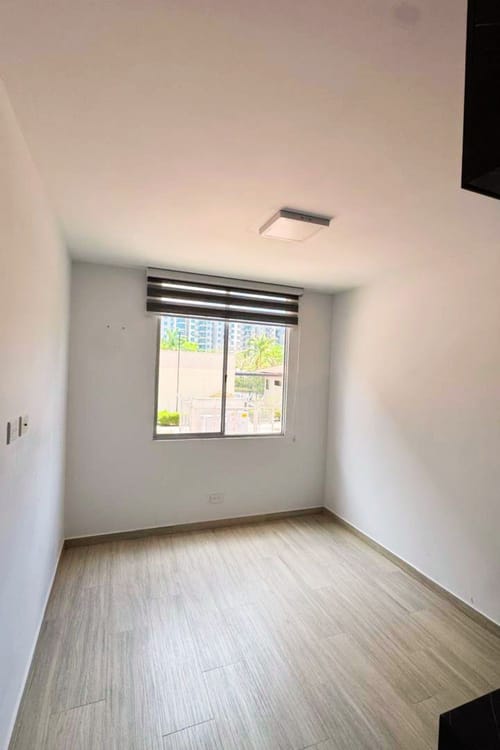 Apartamento de 2 alcobas en venta en Las Palmas, Ricaurte, 53 m² · foto 4 de 20