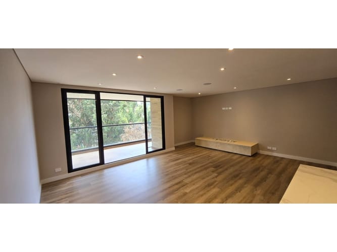 Apartamento de 3 alcobas en arriendo en Cerros De Suba, Bogotá, 172 m² · foto 8 de 24