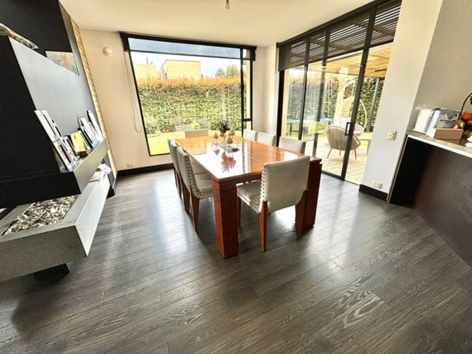 Casa de 4 alcobas en venta en Cota, 244 m² · foto 3 de 24