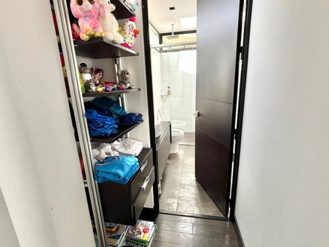 Casa de 4 alcobas en venta en Cota, 244 m² · foto 23 de 24
