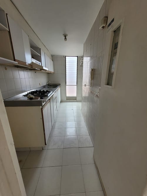 Apartamento de 3 alcobas en venta en Fontibon, Bogotá, 66 m² · foto 10 de 21