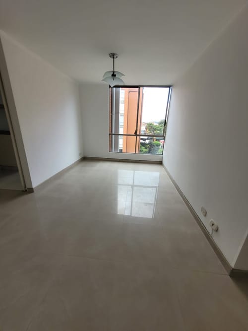 Apartamento de 3 alcobas en venta en Fontibon, Bogotá, 66 m² · foto 12 de 21