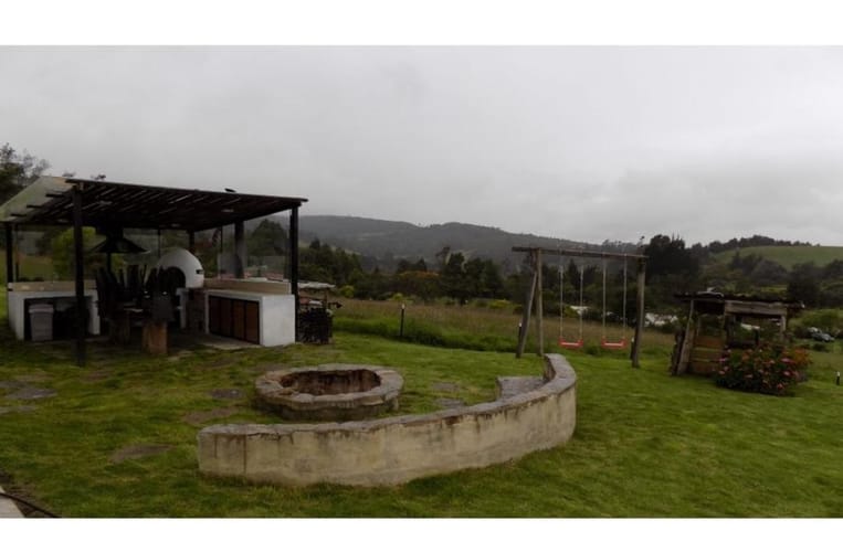 Casa de 5 alcobas en arriendo en Samaria, Chía, 180 m² · foto 2 de 22