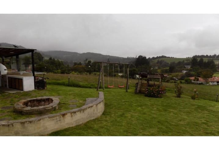 Casa de 5 alcobas en arriendo en Samaria, Chía, 180 m² · foto 4 de 22