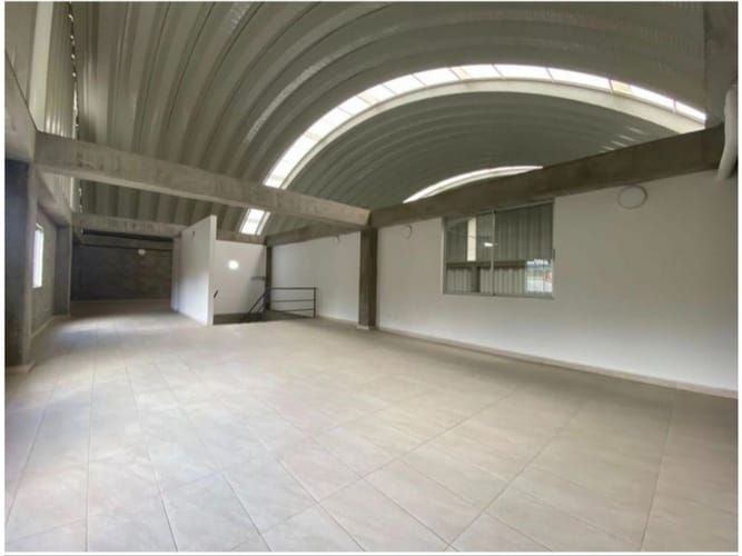 Bodega en arriendo en Actividad Multiple, Copacabana, 638 m² · foto 7 de 11