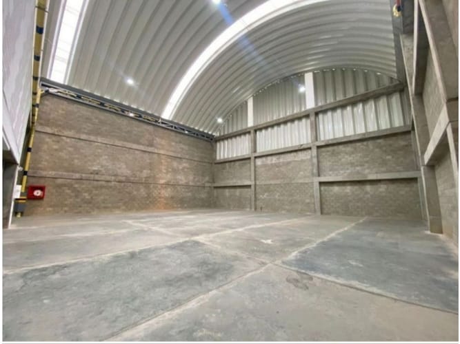 Bodega en arriendo en Actividad Multiple, Copacabana, 638 m² · foto 11 de 11