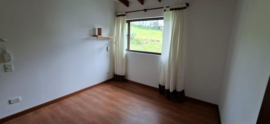 Casa de 5 alcobas en arriendo en Samaria, Chía, 180 m² · foto 19 de 22