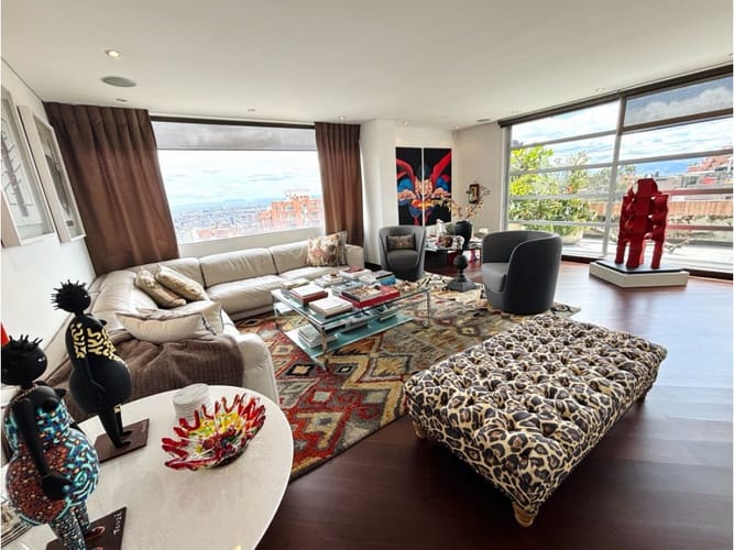 Apartamento de 5 alcobas en venta en Chapinero, Bogotá, 463 m² · foto 2 de 20