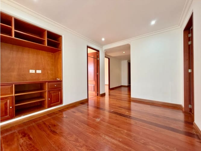 Apartamento de 4 alcobas en venta en Bosques Del Marques, Bogotá, 317 m² · foto 4 de 21
