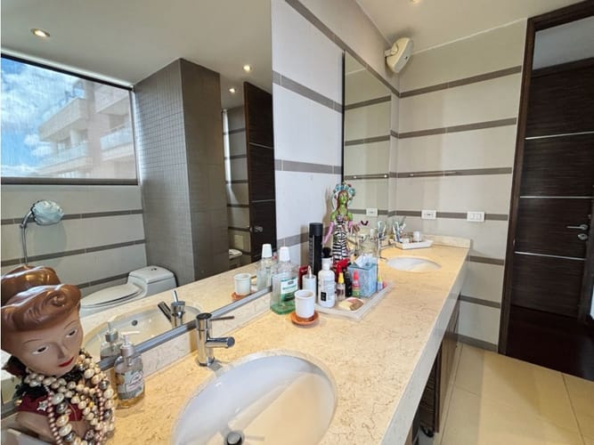 Apartamento de 5 alcobas en venta en Chapinero, Bogotá, 463 m² · foto 16 de 20