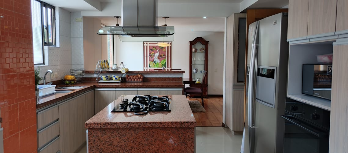 Apartamento en venta en Chicó Navarra, Bogotá · foto 3 de 16