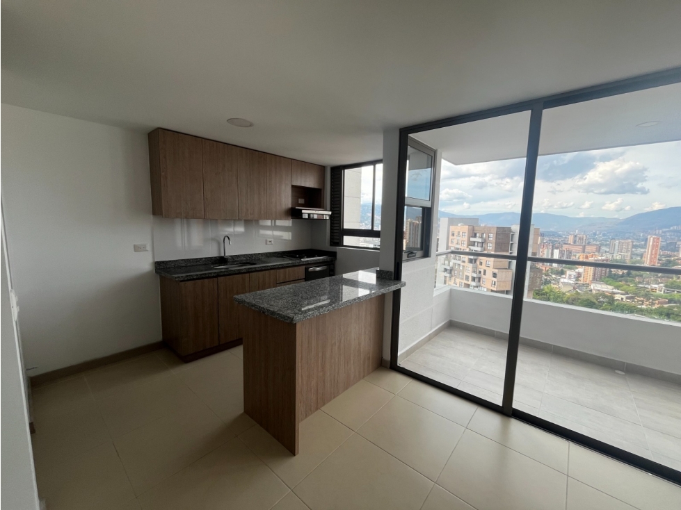 Apartamento en Arriendo en El Carmelo II, Sabaneta